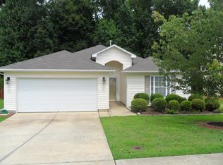 202 Manhassett Ct, Greenville, SC 29607