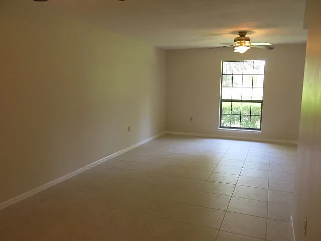 30A 10th Street — Photo 3