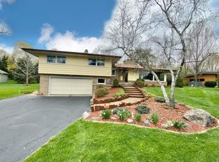 3865 N 169th St, Brookfield, WI 53005