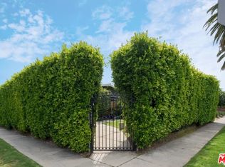 4400 Kingswell Ave, Los Angeles, CA 90027