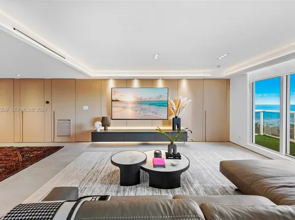 2301 Collins Ave APT 1004, Miami Beach, FL 33139