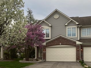 1384 Prairie View Pkwy, Cary, IL 60013