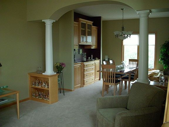 Living room with pillars