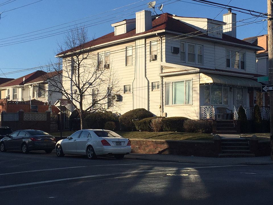 2nd image of 7924 10th Ave