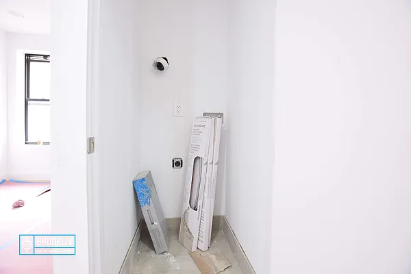 Rented by null | media 59