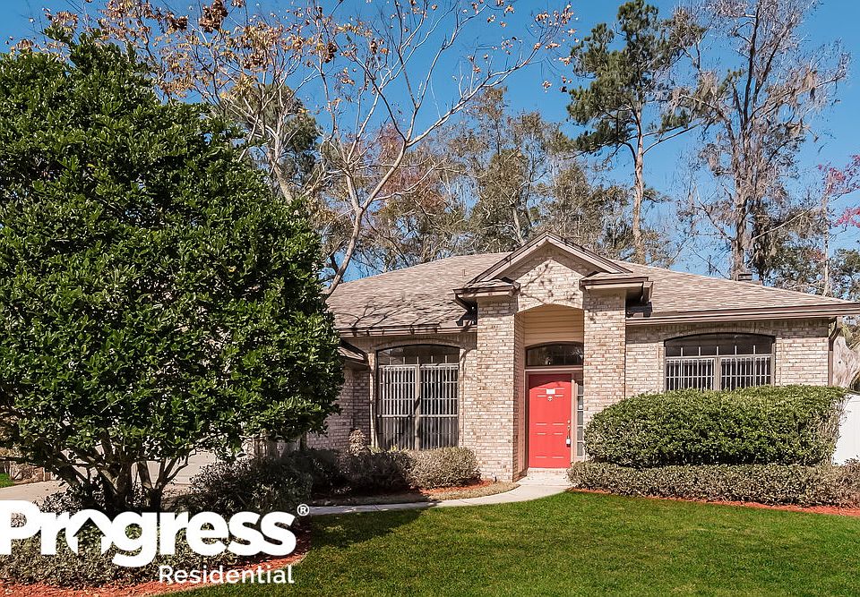 1st image of 5297 Oxford Crest Dr