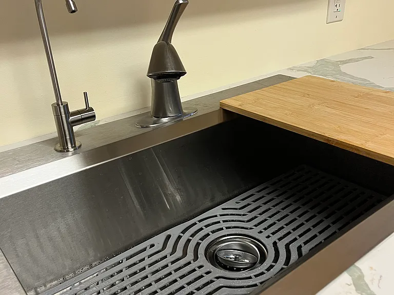Brand new sink