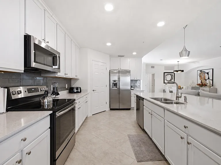 10792 Tarflower Dr #102 — Photo 6
