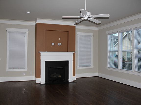 4th image of 115 Caladium Dr