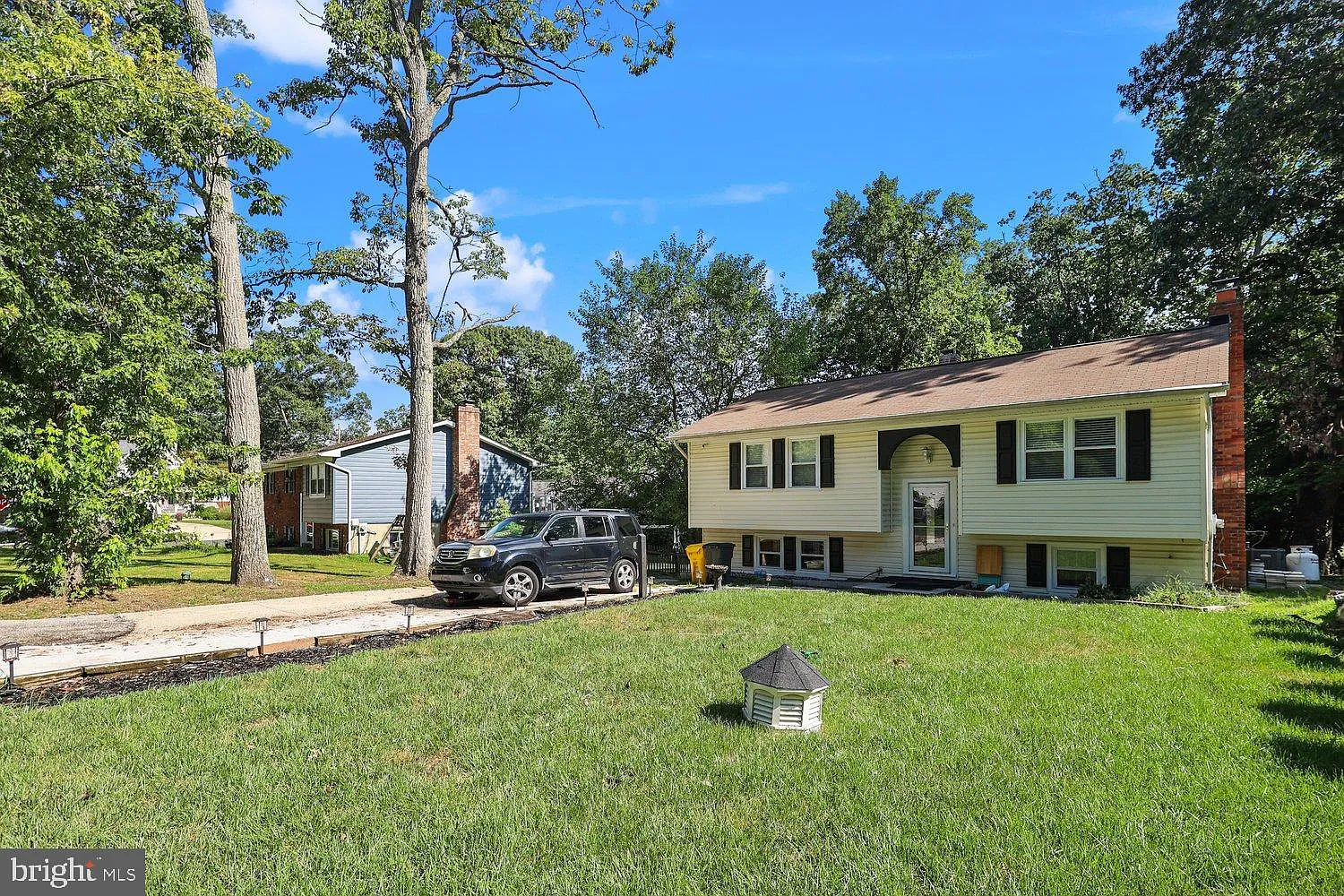 4 bed, 2640 sqft, $3,300 — Photo 1