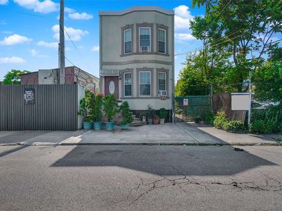 62-12 60th Lane, Maspeth, NY, 11378