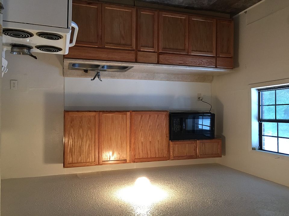 2nd image of 212 Rayfield Wright