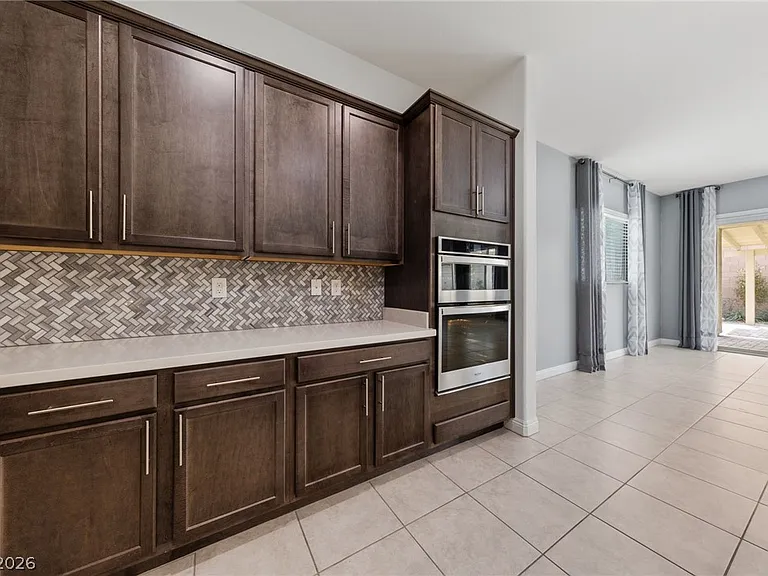 349 Bronze Creek Ct — Photo 8
