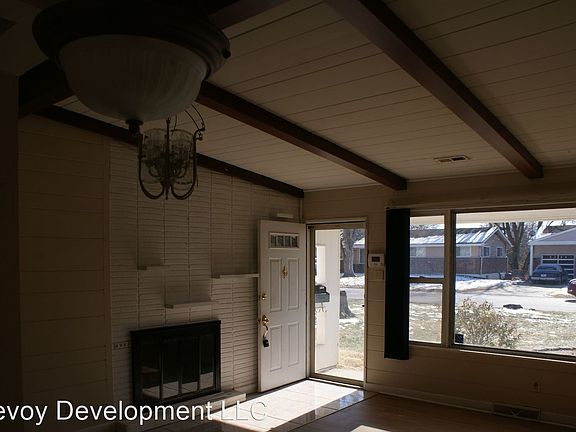 3rd image of 2245 Kerwin Dr