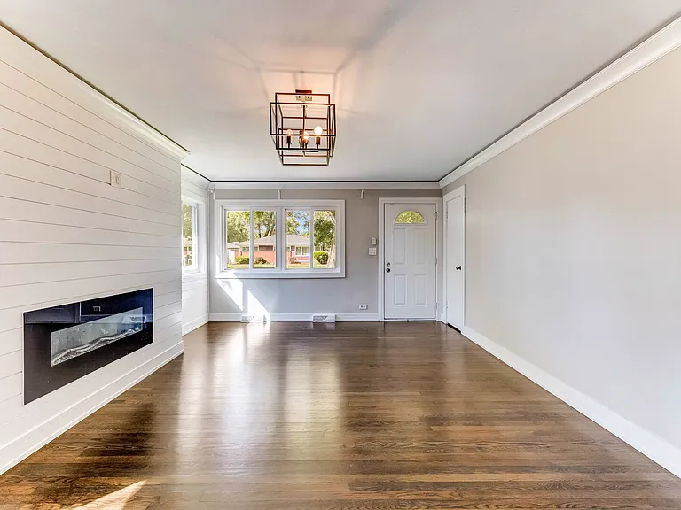 2859 Stafford Dr — Photo 4