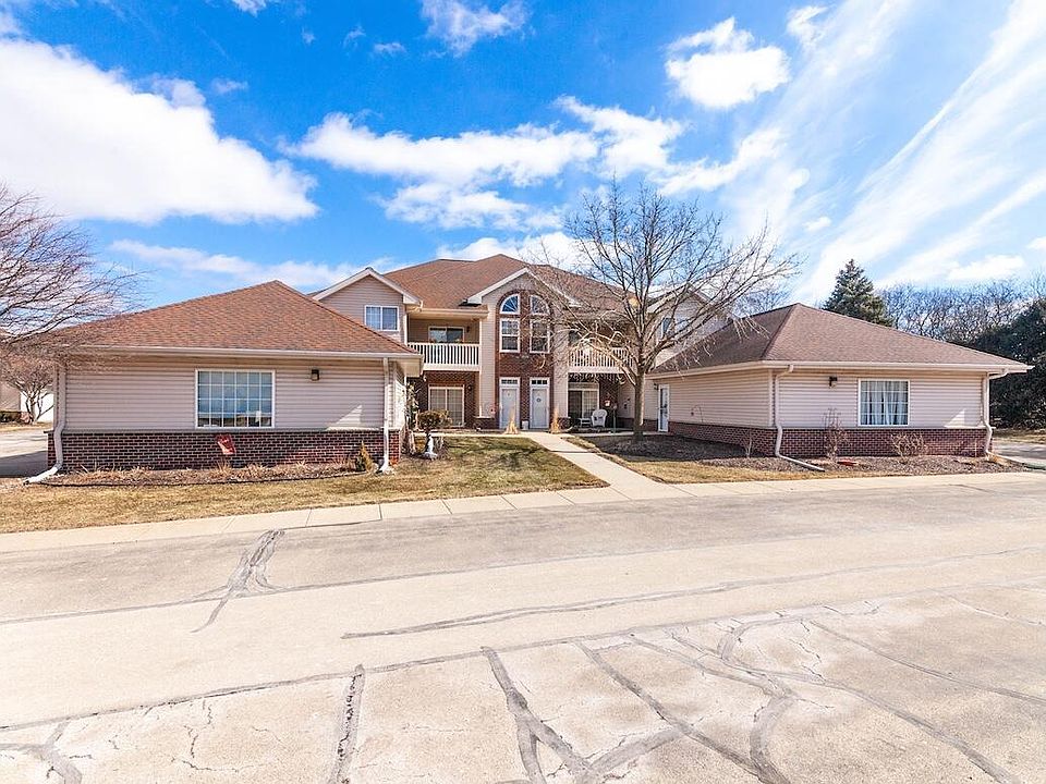 1st image of N43W32801 Rasmus ROAD #9D