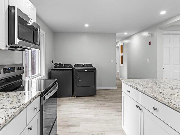 3rd image of 55 Cottage Street