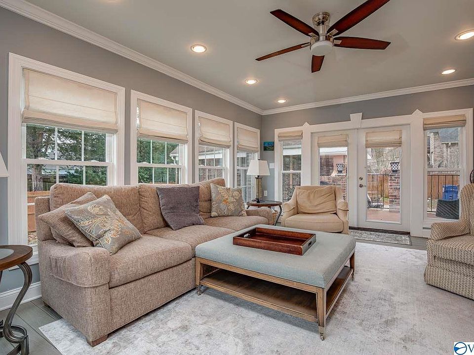 1st image of 4922 Cove Valley Dr SE