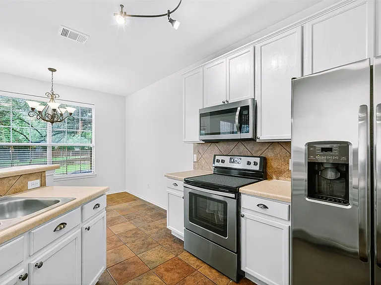 2632 Century Park Blvd #41 — Photo 15