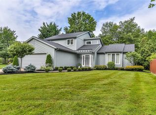 7326 Cheshire Pl, Solon, OH 44139