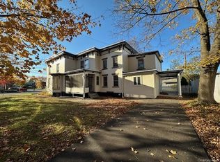 11 W Bridge St, Saugerties, NY 12477
