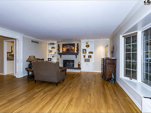 5th image of 23 Prairie Dunes Dr