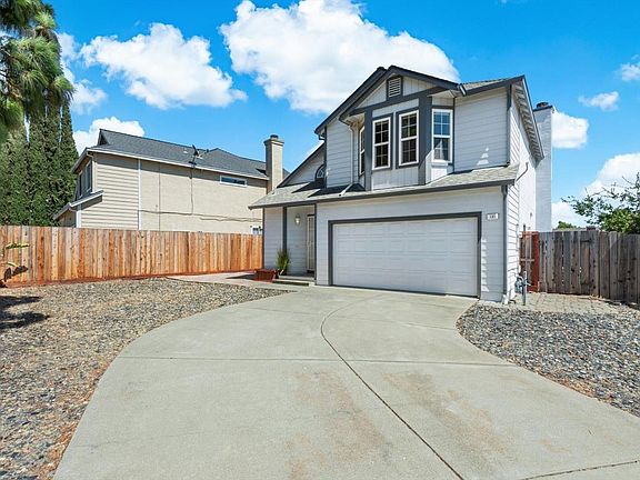 3rd image of 135 Birchwood Court