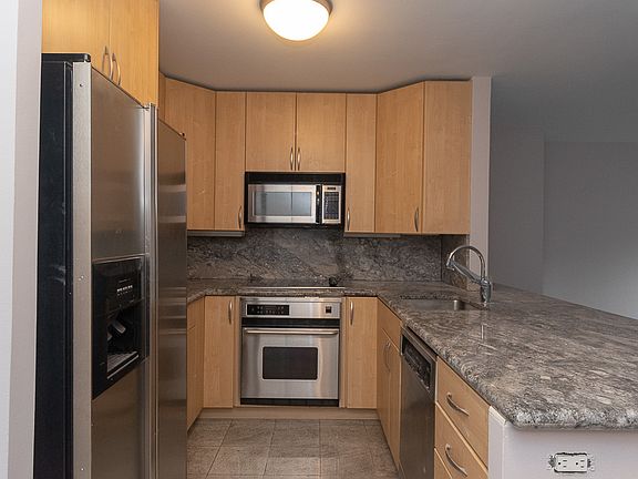 3rd image of 777 N Michigan Ave #Ua1208