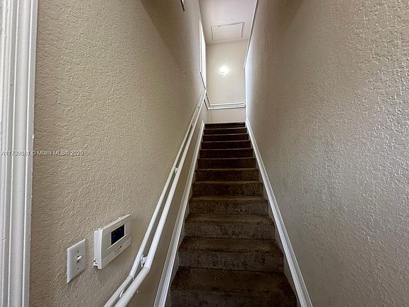 2nd image of 1805 Belmont Ln #1805