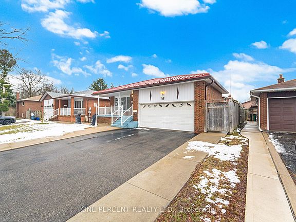 3rd image of 4 Manorcrest St