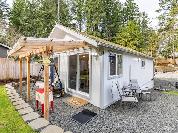 561 E Timberlake Drive, Shelton, WA 98584