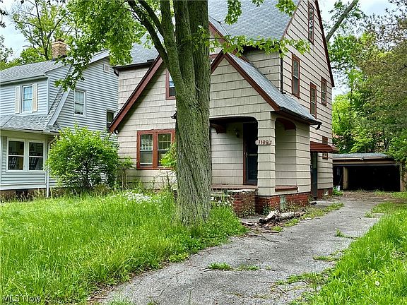2nd image of 1169 Erieview Rd