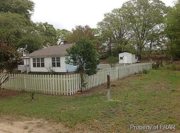 2nd image of 2413 Moody St