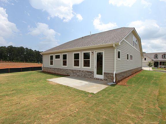 3rd image of 2717 Knob Creek Dr