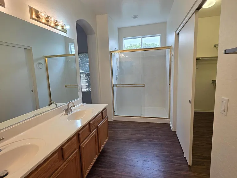 1825 W Desert Willow Dr — Photo 12