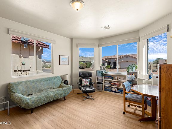 4th image of 2766 GLENVIEW Drive