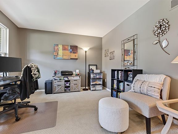 5th image of 6167 Foxfire Cir