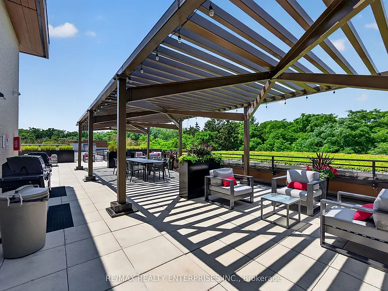 1575 Lakeshore Rd W #340 — Photo 29