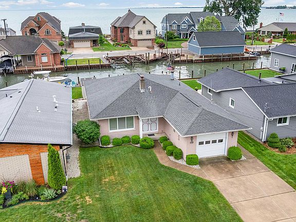 4th image of 35758 Bal Clair St