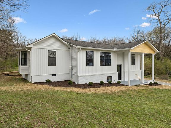 2nd image of 614 Shoemaker St