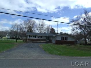 3277 Bent Oak Hwy, Adrian, MI 49221