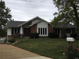 13 Cherrywood Ct, Saint Peters, MO