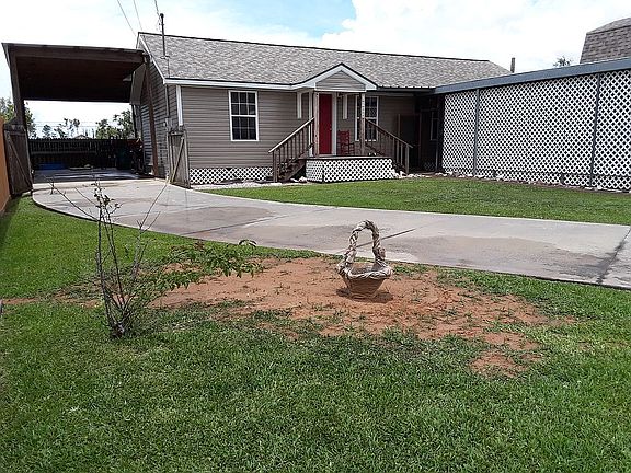 3rd image of 2304 Dolphin Dr