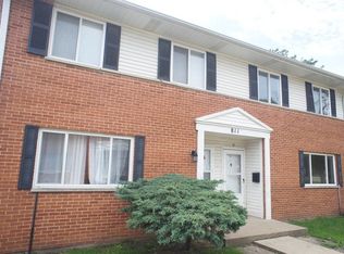 811 N Randall Rd APT C, Aurora, IL 60506