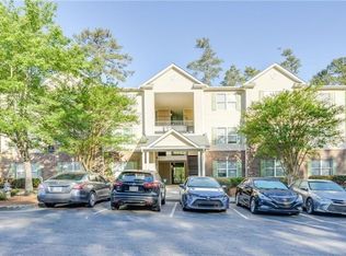 7102 Fairington Ridge Cir, Lithonia, GA 30038