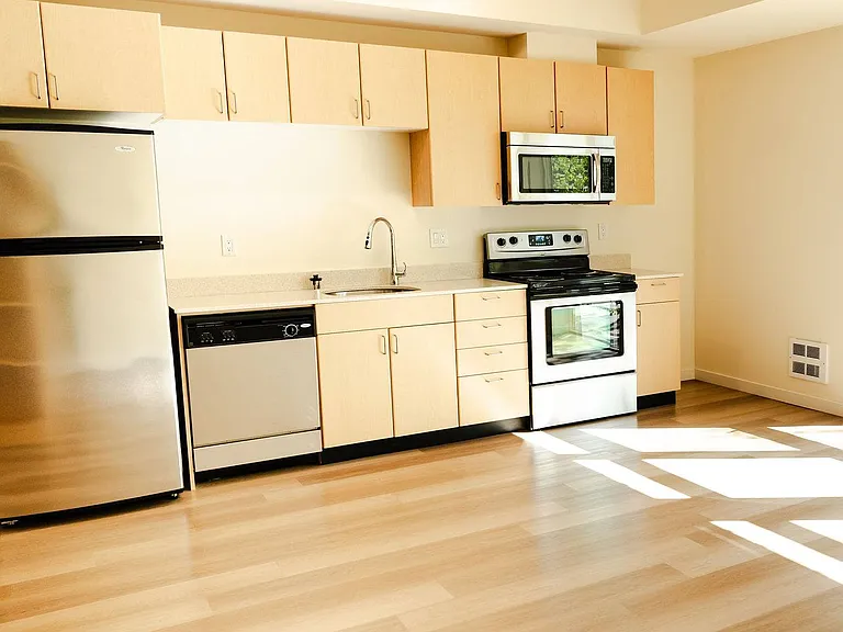 Library Place Apartments — Photo 8