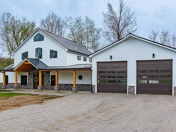 2nd image of 300 Gingerich Ln