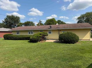 710 Carolyn St, Mendota, IL 61342