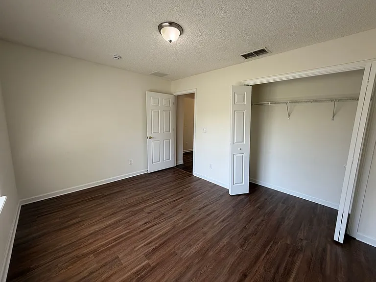4 Serenity Pl #B — Photo 15