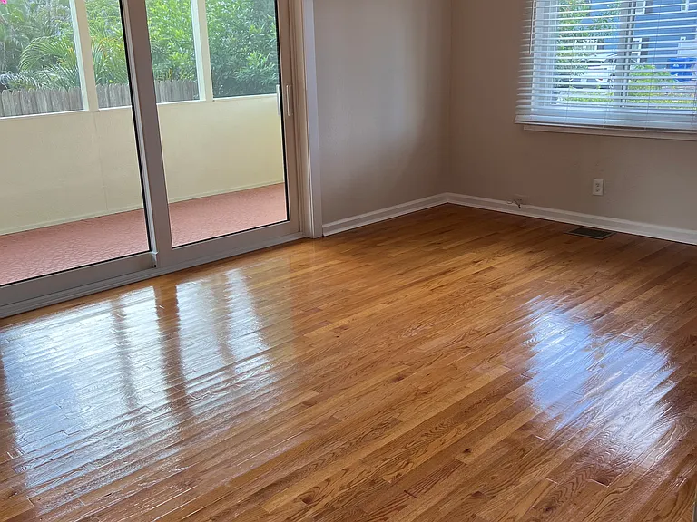 2321 3rd Ave N #1 — Photo 4